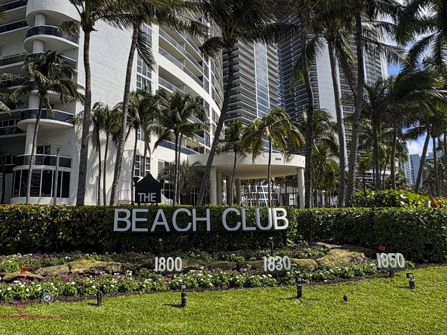 The Beach Club II  photo 3
